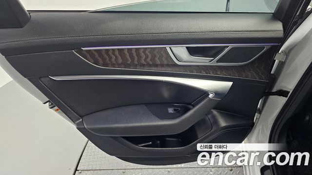 Audi A6 45 TFSI Premium