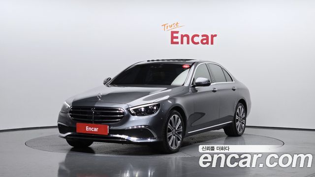 Mercedes-Benz E-Class E300e 4MATIC Exclusive