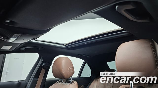 Mercedes-Benz E-Class E300e 4MATIC Exclusive