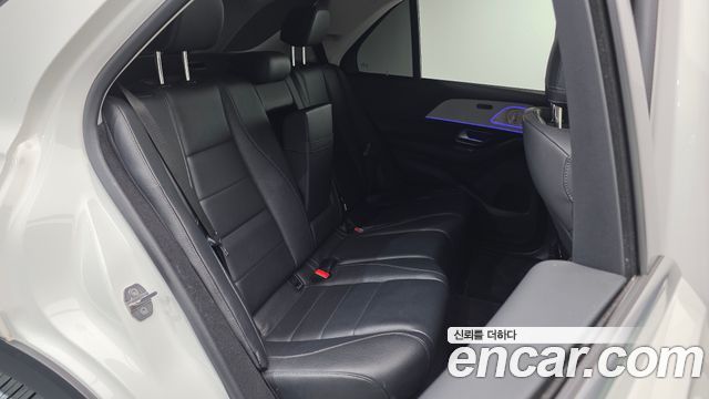 Mercedes-Benz GLE-Class GLE300d 4MATIC