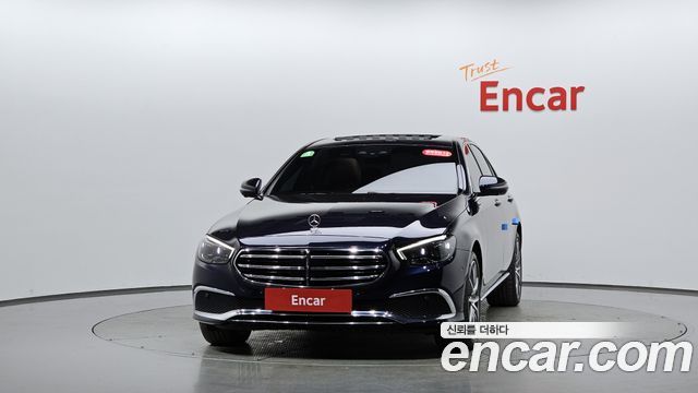 Mercedes-Benz E-Class E300e 4MATIC Exclusive