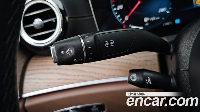 Mercedes-Benz E-Class E300e 4MATIC Exclusive