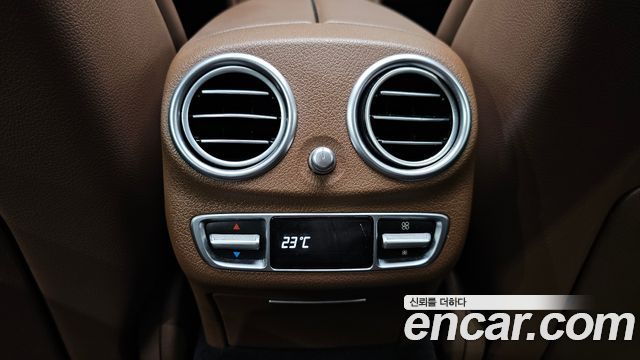 Mercedes-Benz E-Class E300e 4MATIC Exclusive