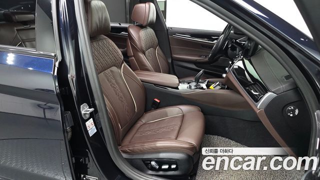 BMW 5-Series 530i M Sport Package