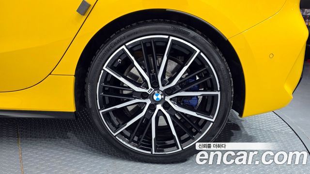 BMW 1-Series M135i xDrive Prism