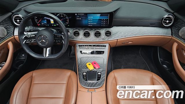Mercedes-Benz E-Class E350 4MATIC AMG Line