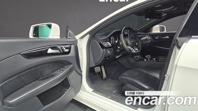 Mercedes-Benz CLS-Class CLS63 AMG 4MATIC