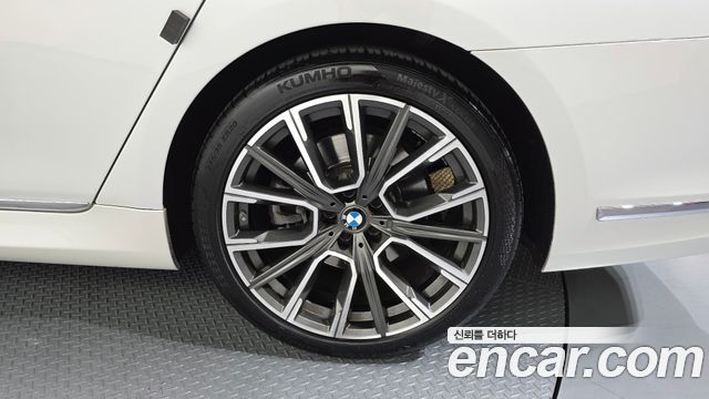 BMW 7-Series 730Ld xDrive M Sport