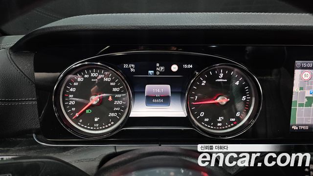 Mercedes-Benz E-Class E220d Cabriolet