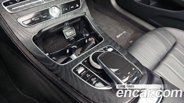 Mercedes-Benz E-Class E220d Cabriolet