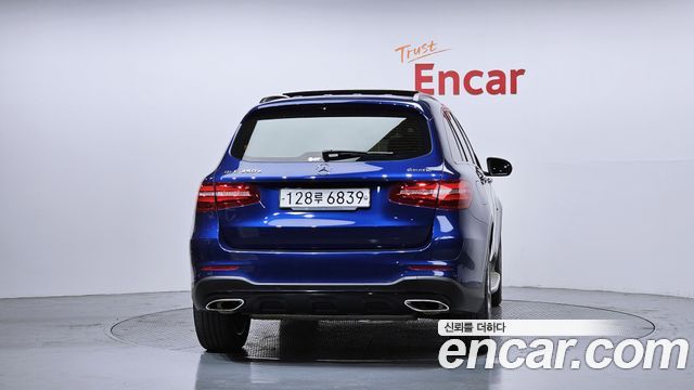 Mercedes-Benz GLC-Class GLC350e 4MATIC AMG Line