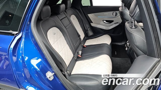 Mercedes-Benz GLC-Class GLC350e 4MATIC AMG Line