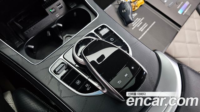 Mercedes-Benz GLC-Class GLC350e 4MATIC AMG Line