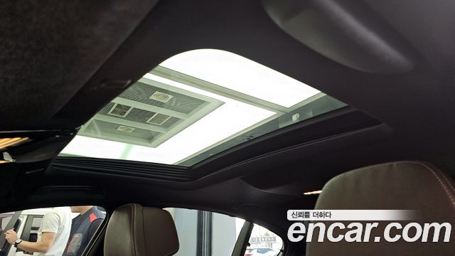 BMW 5-Series 530i M Sport Package Plus