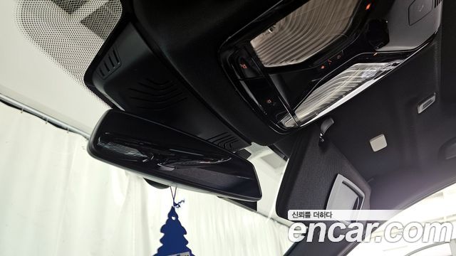 BMW 5-Series 530i M Sport Package Plus