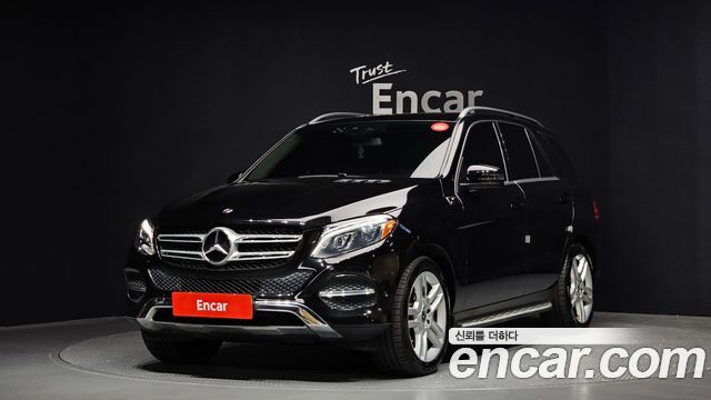 Mercedes-Benz GLE-Class GLE350 d 4MATIC