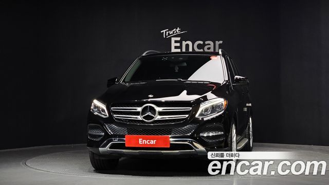Mercedes-Benz GLE-Class GLE350 d 4MATIC