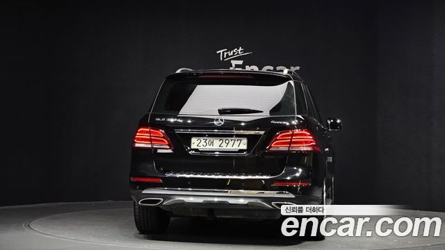 Mercedes-Benz GLE-Class GLE350 d 4MATIC