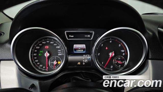 Mercedes-Benz GLE-Class GLE350 d 4MATIC