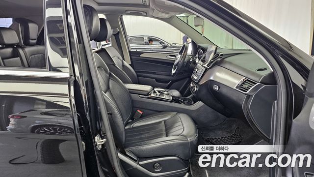 Mercedes-Benz GLE-Class GLE350 d 4MATIC