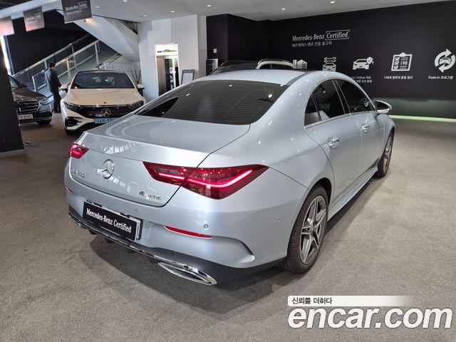 Mercedes-Benz CLA-Class CLA250 4MATIC