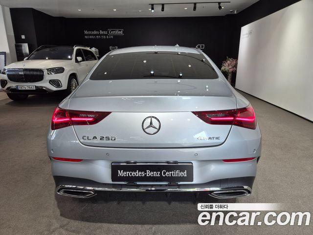 Mercedes-Benz CLA-Class CLA250 4MATIC