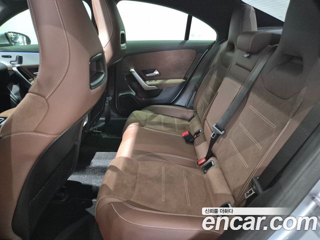 Mercedes-Benz CLA-Class CLA250 4MATIC
