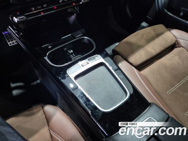 Mercedes-Benz CLA-Class CLA250 4MATIC