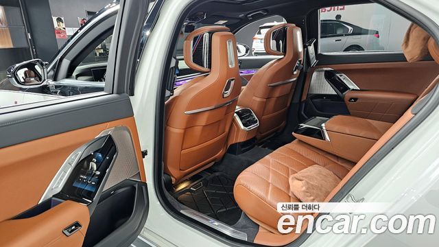 BMW 7-Series 740d xDrive M Sport