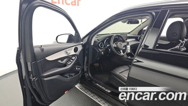 Mercedes-Benz GLC-Class GLC350e 4MATIC Premium