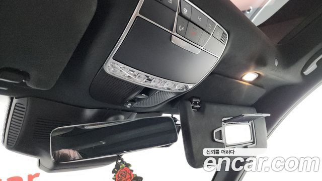 Mercedes-Benz S-Class S560L 4MATIC