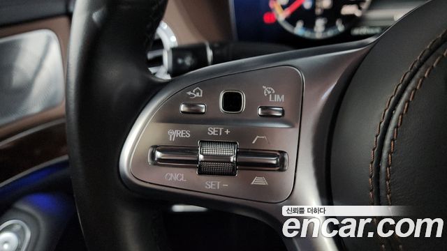 Mercedes-Benz S-Class S560L 4MATIC