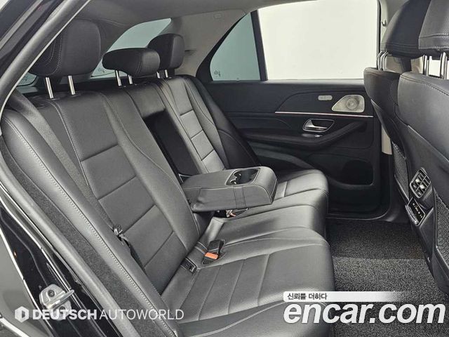 Mercedes-Benz GLE-Class GLE300d 4MATIC