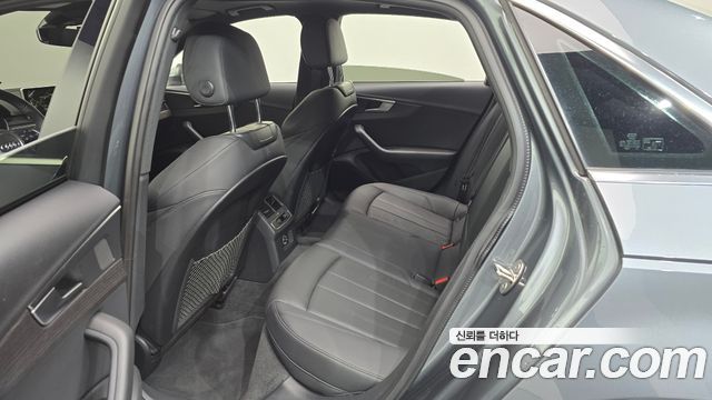 Audi A4 40 TFSI Premium