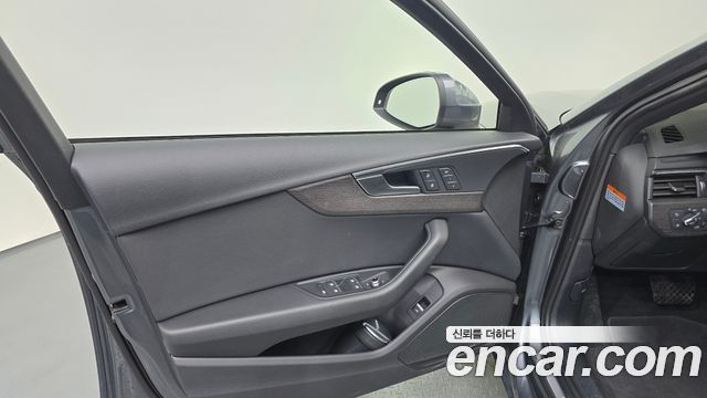 Audi A4 40 TFSI Premium
