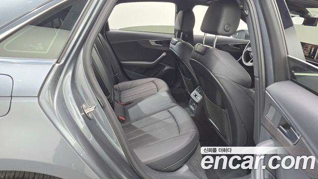 Audi A4 40 TFSI Premium