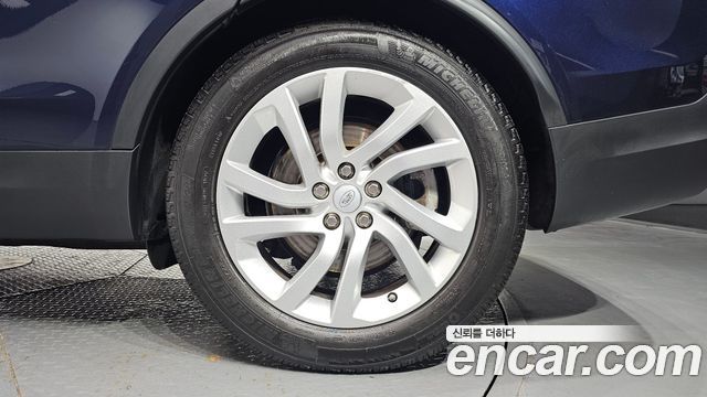 Land Rover Discovery 3.0 TD6 HSE