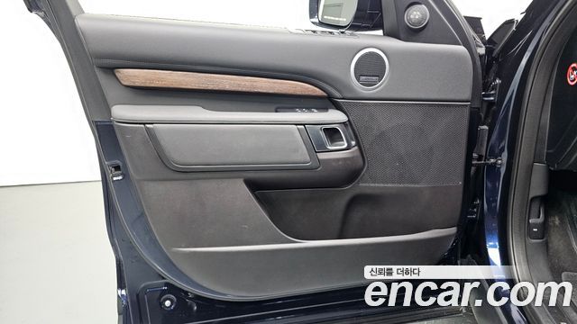 Land Rover Discovery 3.0 TD6 HSE