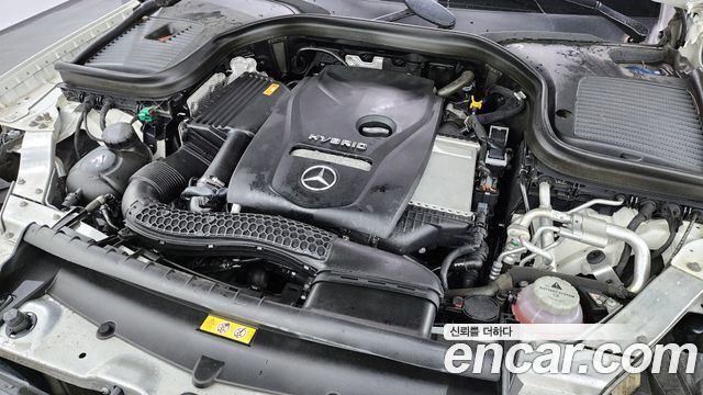 Mercedes-Benz GLC-Class GLC350e 4MATIC