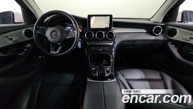 Mercedes-Benz GLC-Class GLC350e 4MATIC