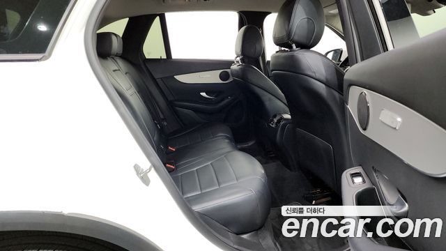 Mercedes-Benz GLC-Class GLC350e 4MATIC