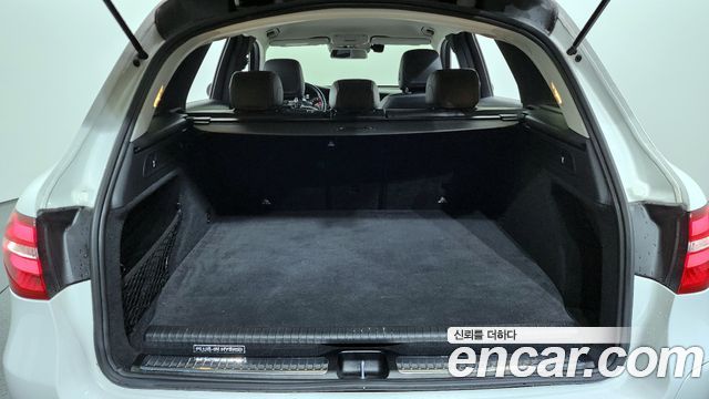 Mercedes-Benz GLC-Class GLC350e 4MATIC