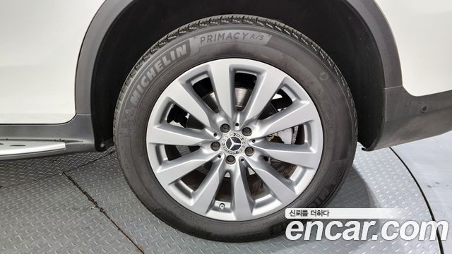 Mercedes-Benz GLC-Class GLC350e 4MATIC