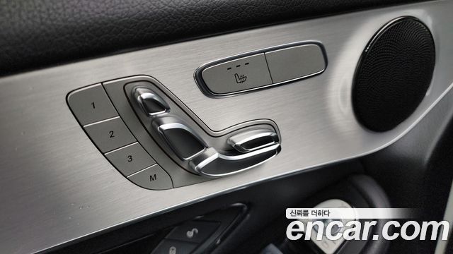 Mercedes-Benz GLC-Class GLC350e 4MATIC