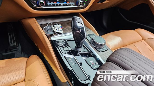 BMW 5-Series 520d xDrive M Sport Package Plus