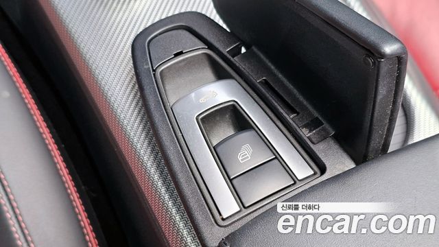 Mercedes-Benz SLC-Class AMG SLC43