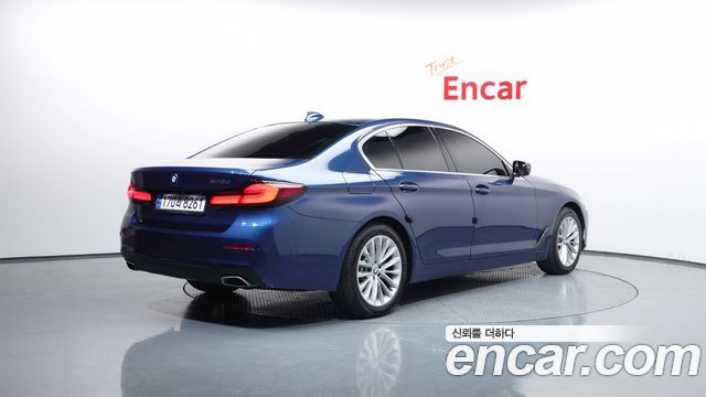 BMW 5-Series 523d Luxury
