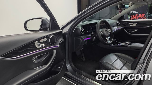 Mercedes-Benz E-Class E300 Avantgarde