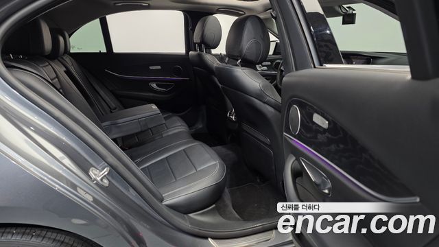 Mercedes-Benz E-Class E300 Avantgarde