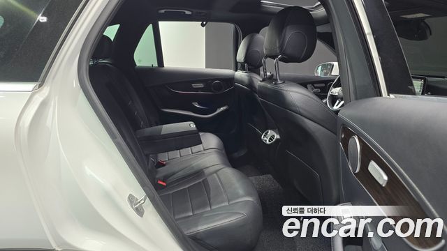 Mercedes-Benz GLC-Class GLC300 4MATIC